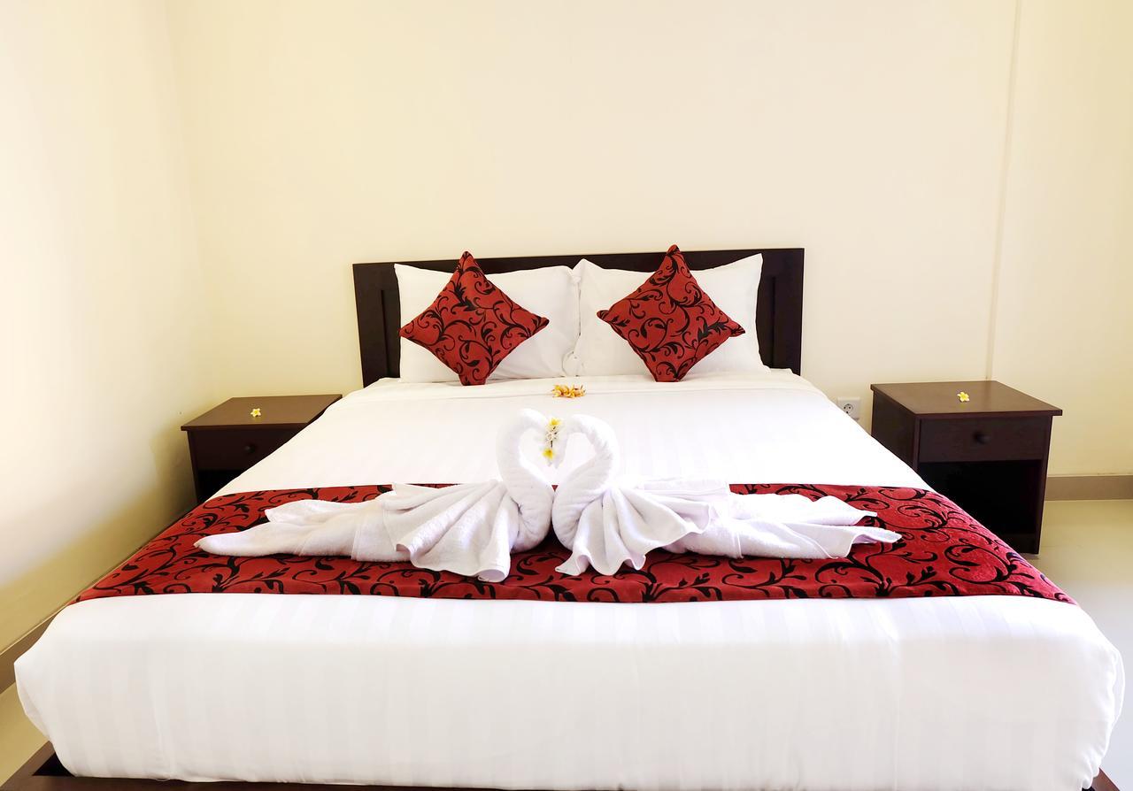 Uluwatu Tom'S Inn Pecatu מראה חיצוני תמונה