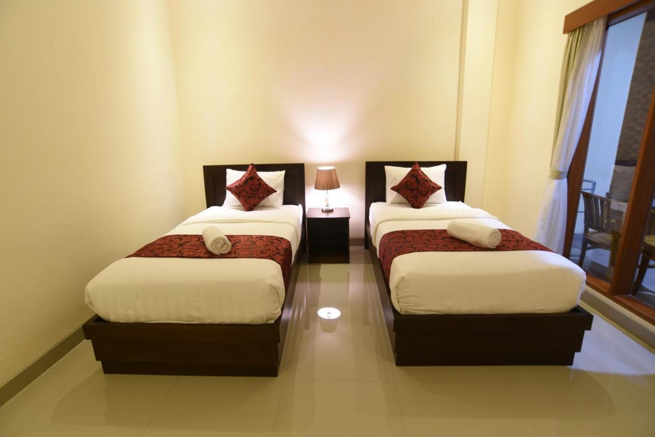Uluwatu Tom'S Inn Pecatu מראה חיצוני תמונה
